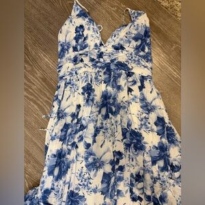Abercrombie & Fitch Blue and White Floral Dress